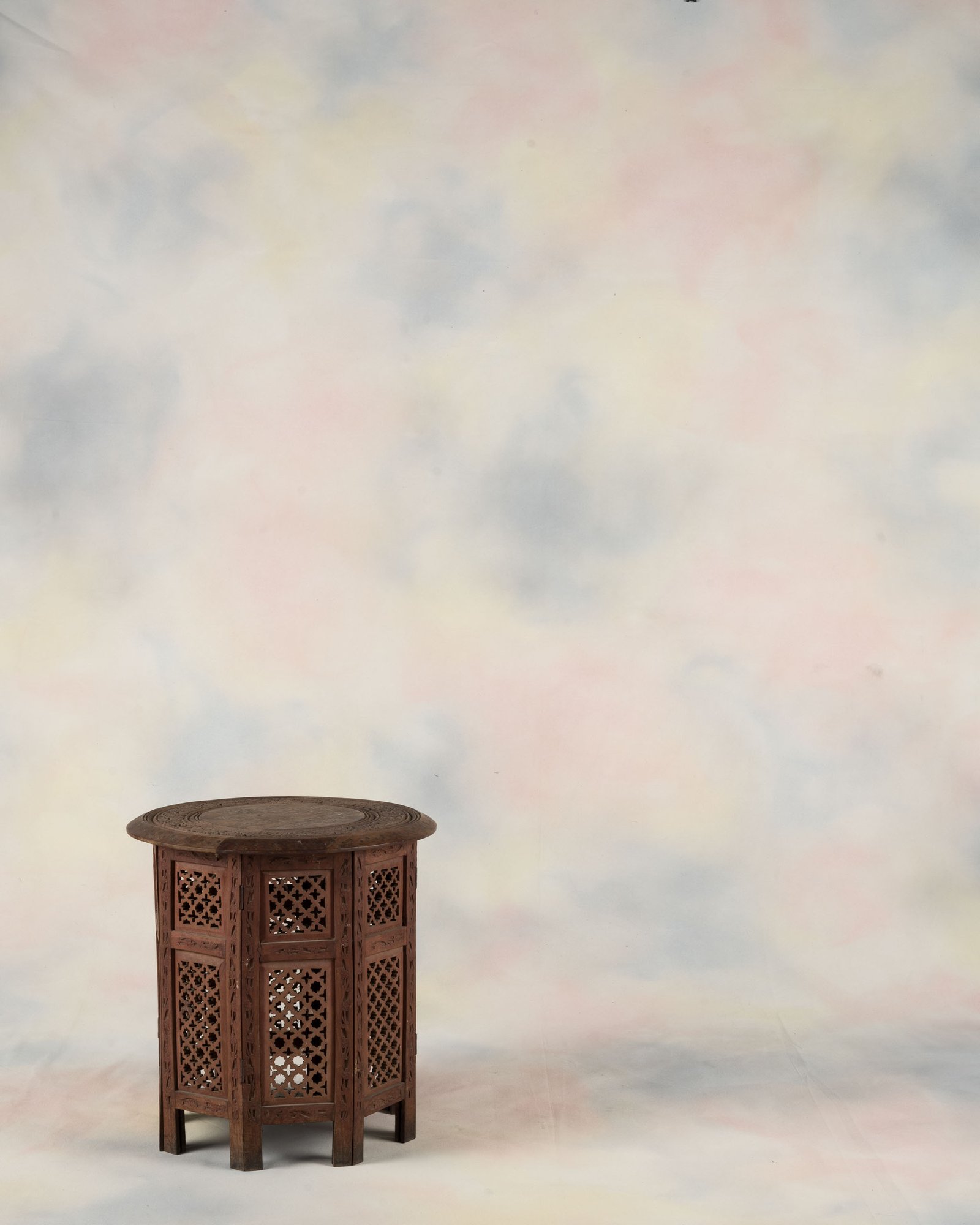 BackdropsBazaar Silky Premium Art Studio Background